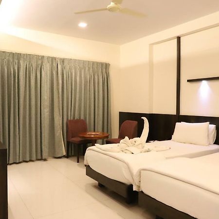 Kyriad Hotel Vijayapura By Othpl Bijāpur Exterior photo