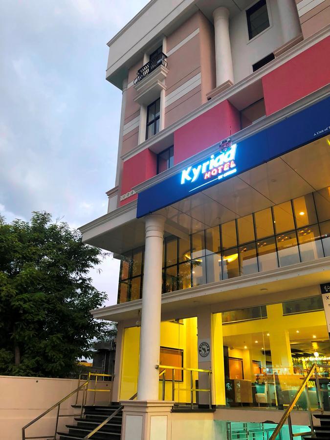 Kyriad Hotel Vijayapura By Othpl Bijāpur Exterior photo