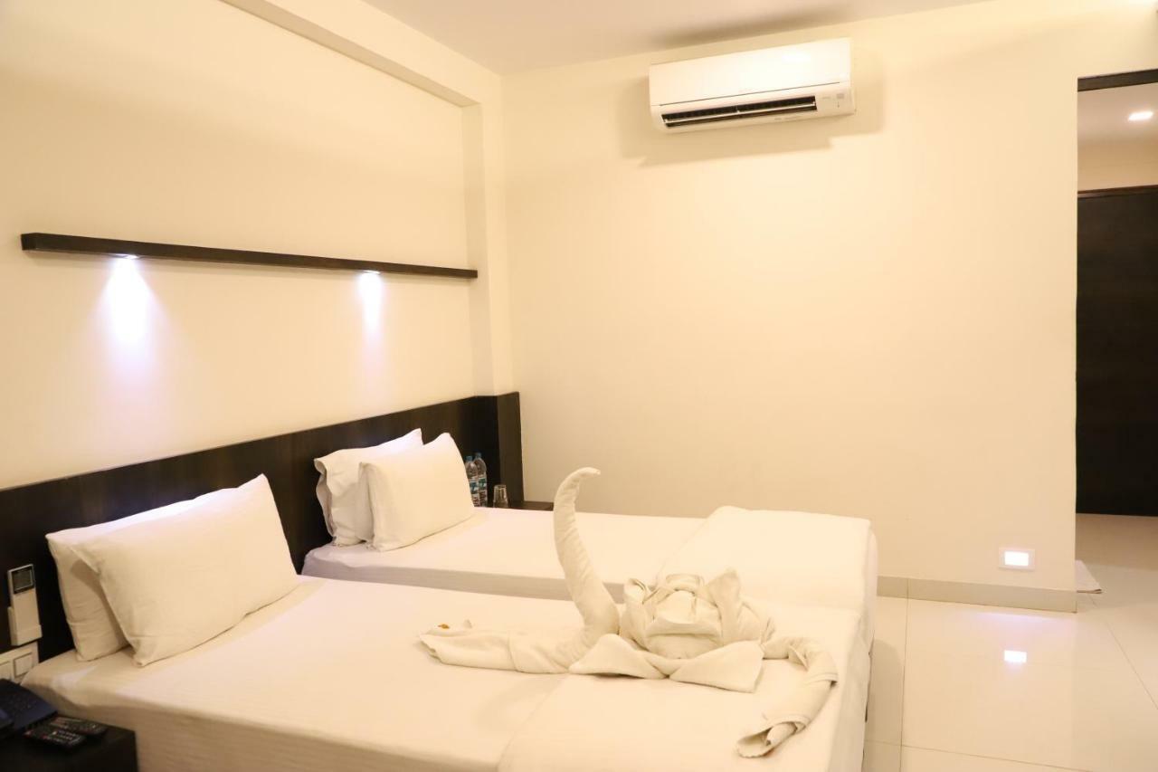 Kyriad Hotel Vijayapura By Othpl Bijāpur Exterior photo