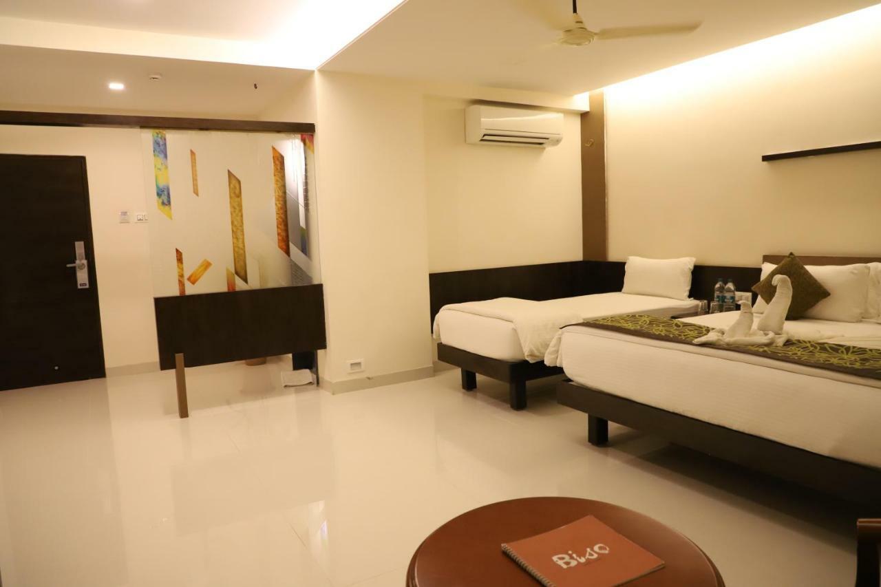 Kyriad Hotel Vijayapura By Othpl Bijāpur Exterior photo